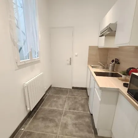 Apartment Sources Des Celestins - Gare - Pole Universitaire - Labellise Clevacances 3 Etoiles *